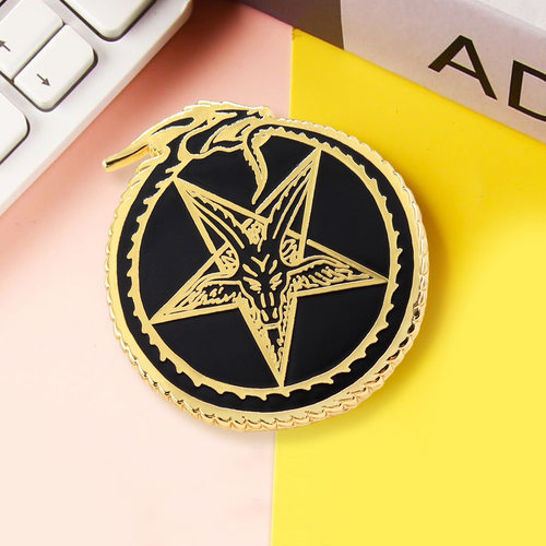 Baphomet 巴风特五角星圆形神秘符号复古金属徽章胸针配饰 Pins