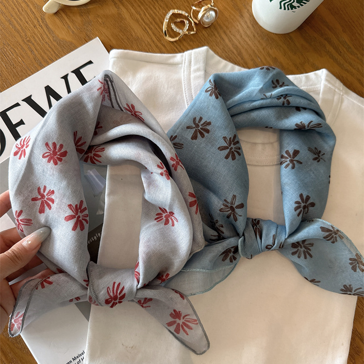 氛围感蓝色系印花小方巾2025春夏新款时尚百搭装饰包头巾发带领巾