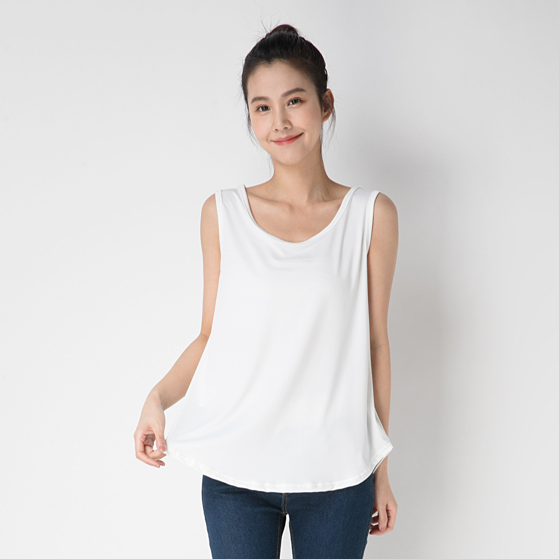 大码女士孕妇装背心外穿吊带内搭打底衫白色百搭夏季宽松无袖上衣