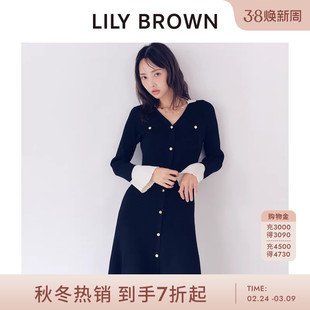 LILY BROWN2025秋冬新品优雅V领单排扣A字针织连衣裙LWNO254123