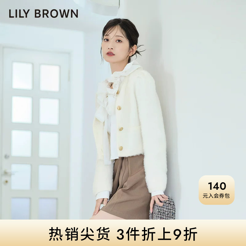 LILY BROWN秋冬款 甜美圆领小香风金属扣短上衣LWNJ234223