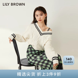 BROWN秋冬款 LILY 学院风甜美V领针织撞色短毛衣LWNT234238