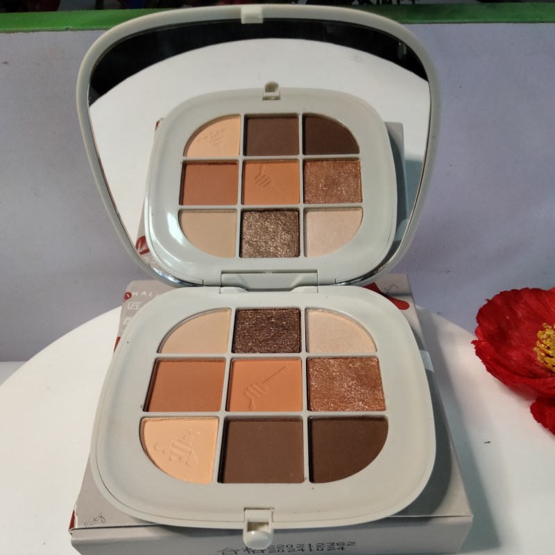 蕾琪凝彩匠心九色眼影女士