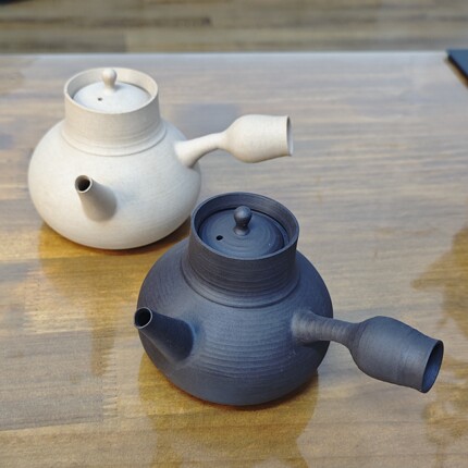潮州薄胎黑白砂铫壶电陶炉炭炉手工煮茶烧水卡盖跳盖侧把陶壶