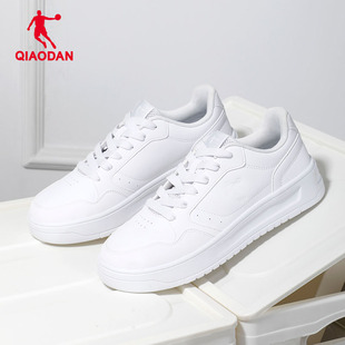 乔丹男款板鞋官方正品2025秋冬季新款小白鞋青少年运动防水休闲鞋