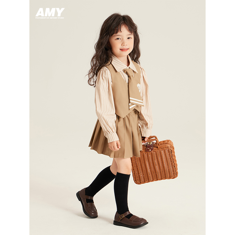 AmybabyJk制服百褶裙三件套