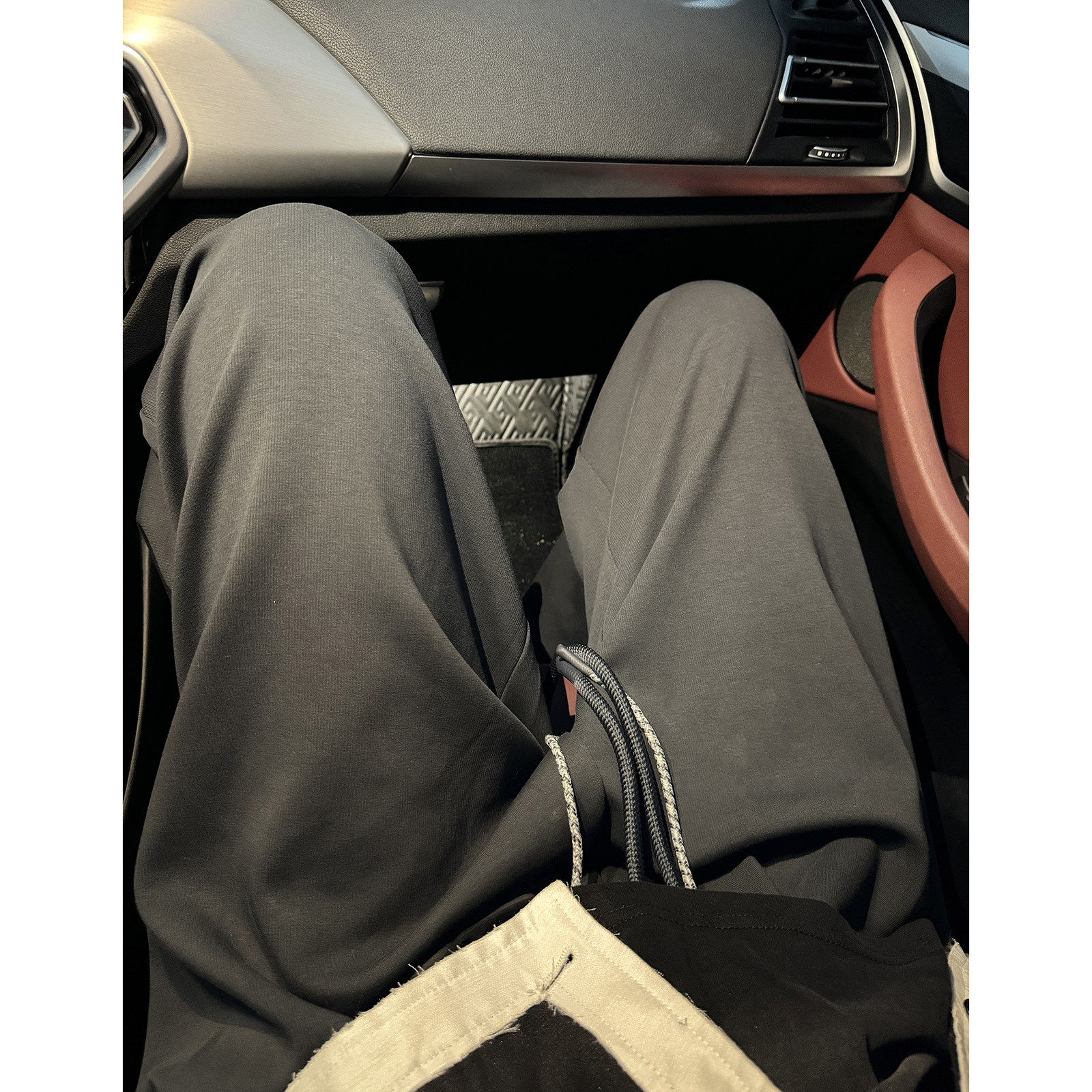卫裤长裤男秋冬新款裤子系带百搭垂感直筒潮牌  D589/P60图片