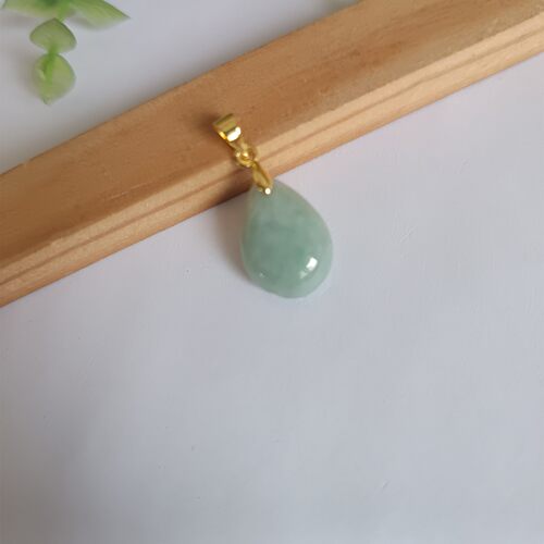 天然翡翠水滴玉吊坠支持鉴定