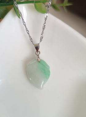 天然翡翠飘翠独特水蜜桃玉吊坠
