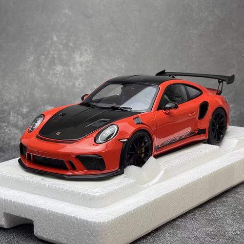 1/18 AUTOart保时捷991.2GT3 RS 熔岩橙 塑料模型