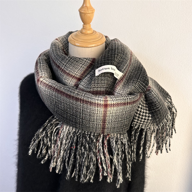 奶油感高品质细条双面格子围巾女