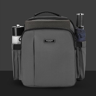 2026双侧可装6.7厘米直径内水杯雨伞的男手提单肩斜挎11寸平板包