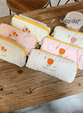 刺绣郁金香笔袋少女心学生文具收纳袋布艺化妆包