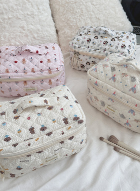 2024新款卡通化妆包女旅行便携大容量化妆品收纳袋包手提箱