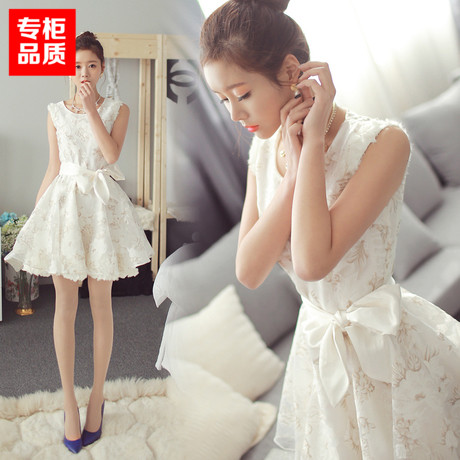 亏本促销100件，大量现货，欧根纱连衣裙短裙无袖修身甜美中学生蓬蓬裙子！