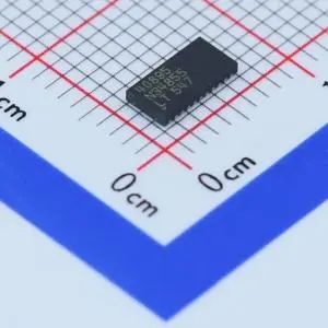 专业电源管理(PMIC) 具高电压开关充电器的 USB 电源管理器 LTC40