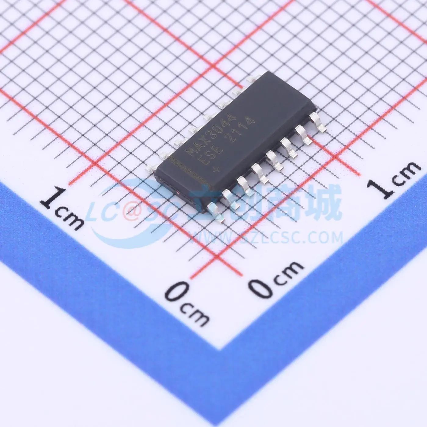 ±10kV ESD保护，四通道5V RS-485/RS-422发射器 MAX3044ESE+T SO