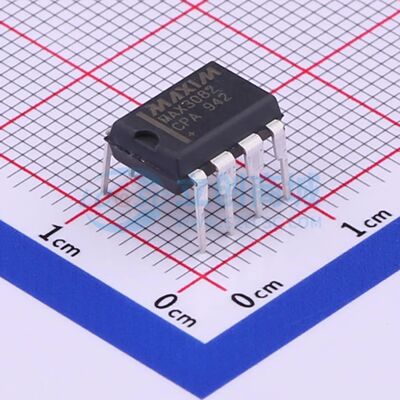 高速（10Mbps），斜率限制的RS-485/RS-422收发器 MAX3082CPA+ PD