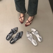 套趾凉鞋 女鞋 子2025夏季 尖头小众法式 黑色配裙子度假风沙滩罗马鞋