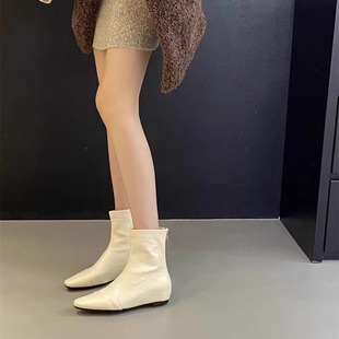 2025韩版新款白色短靴复古百搭简约内增高坡跟短筒气质小方头短靴