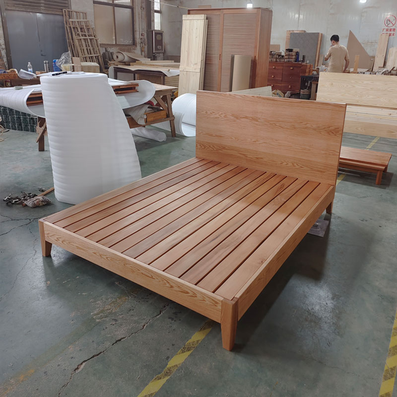 简约北欧双人橡木架子床