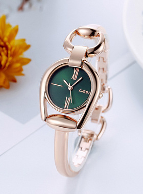 D新款热销女士手链手表精致潮流时尚学生休闲防水手表代发