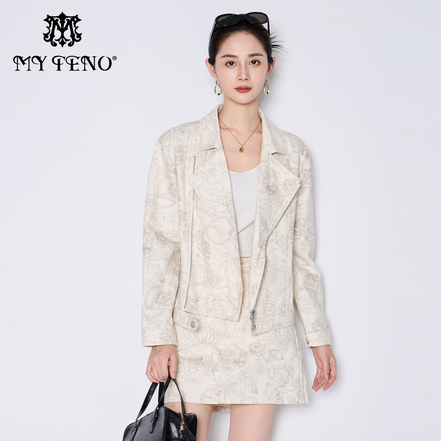 商场同款马天奴2025秋冬新款白色印花纯棉牛仔翻领拉链外套夹克女,女装/女士精品,短外套,淘宝优惠券,粉丝福利购,淘宝优惠卷