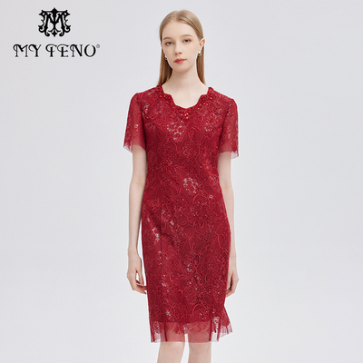 马天奴红色刺绣网纱连衣裙