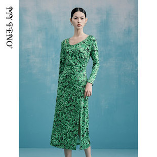 新款 马天奴女装 绿色印花露肩连衣裙开衩收腰长裙度假礼裙子夏季