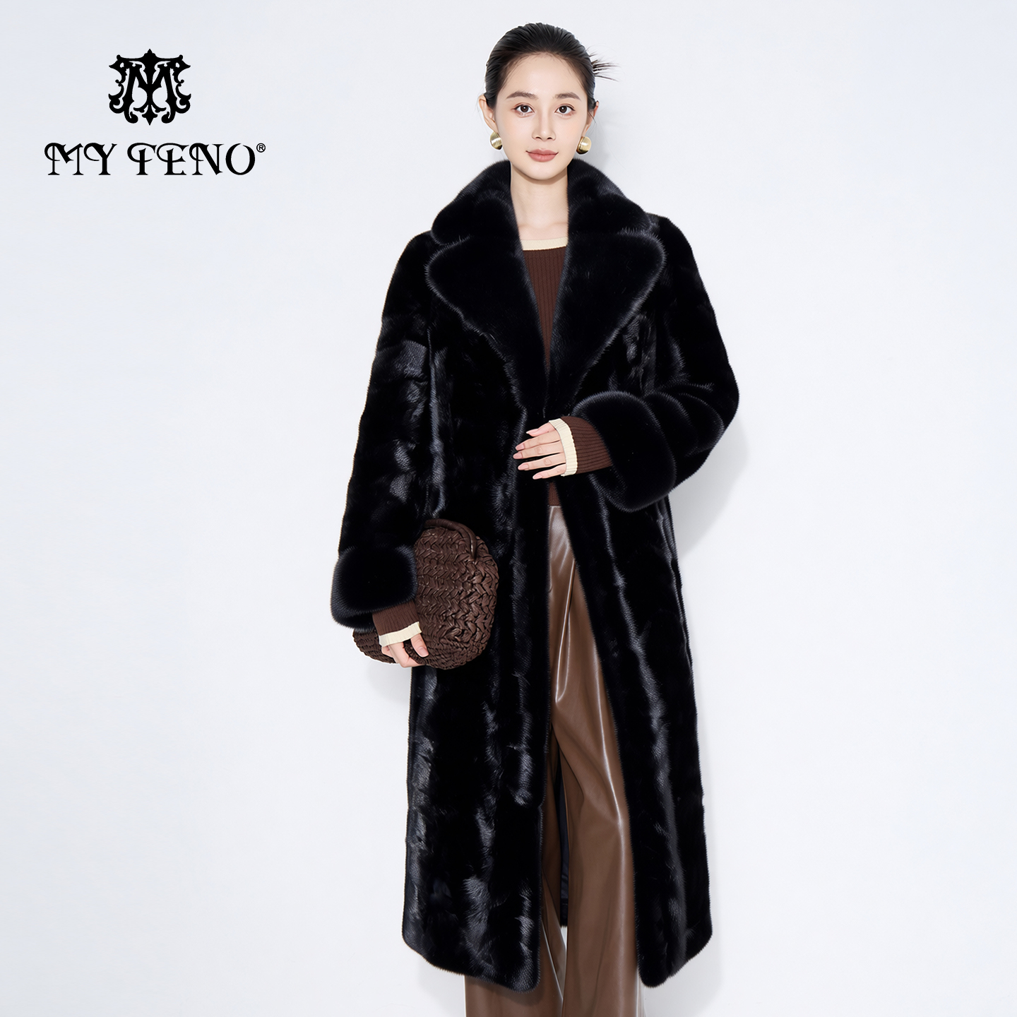 马天奴黑色翻领水貂毛皮草外套