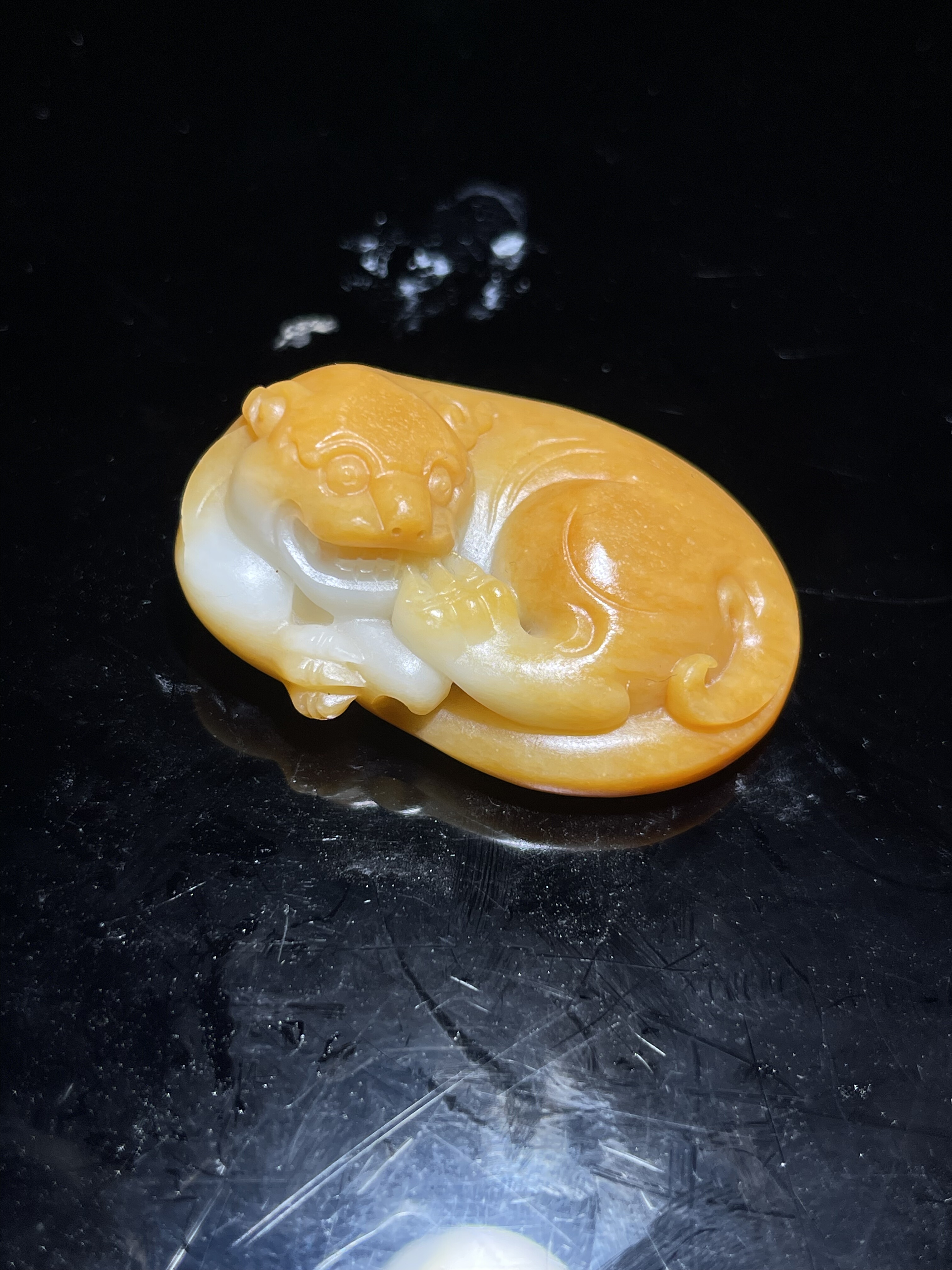 苏工玉雕新疆和田玉籽料红皮白肉貔貅挂件吊坠男女款玉佩玉坠