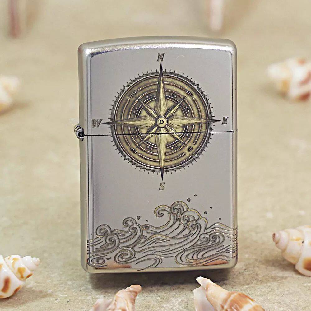 zippo镀铬双色幸运指南针