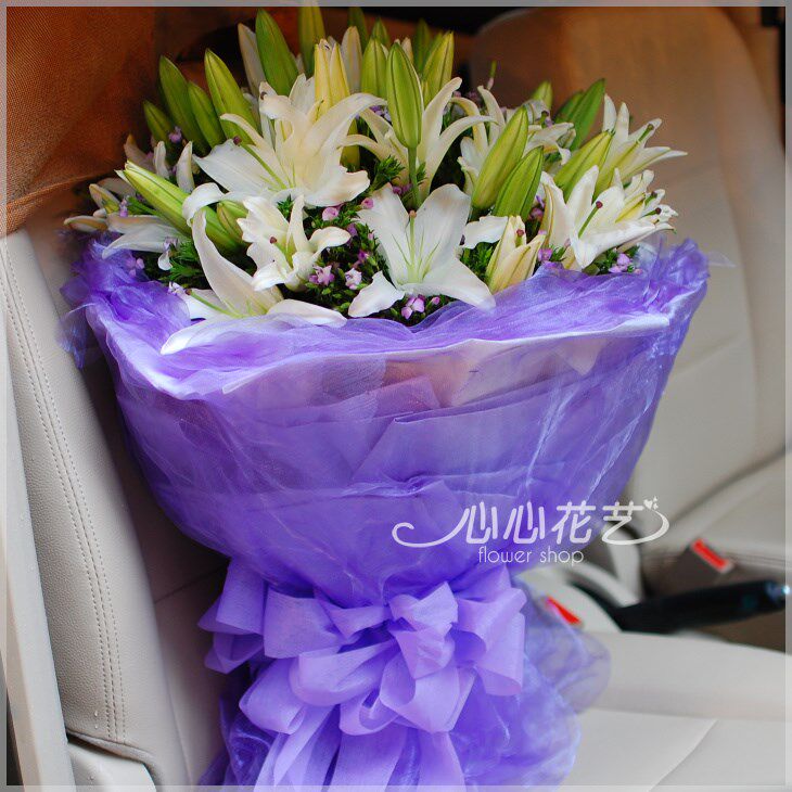 36朵香水百合鲜花速递花店国庆节花束圣诞节友情道歉祝福老师