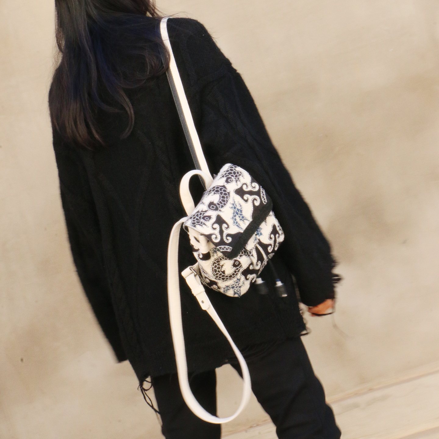 白月光之夜航船2026抒闲原创头层牛皮贴布绣手拎单肩双肩水桶背包,个性定制/设计服务/DIY,包包定制,淘宝优惠券,粉丝福利购,淘宝优惠卷