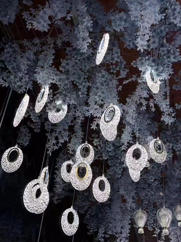 厂家直销婚庆用品婚礼装饰吊灯