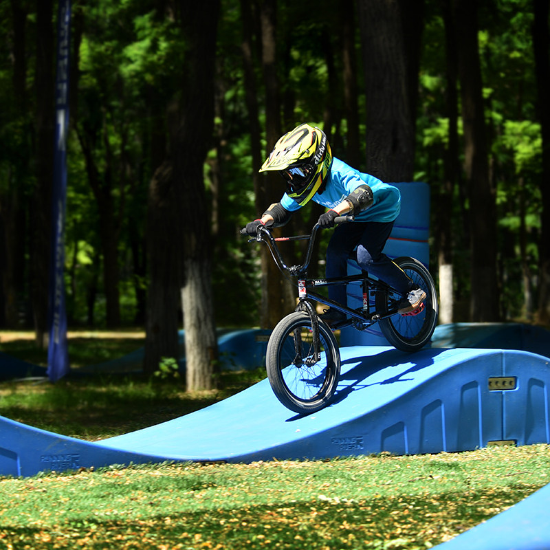 RUNNING RIVER 奔流儿童平衡车滑步车PUMP TRACK BMX塑料波浪坡道
