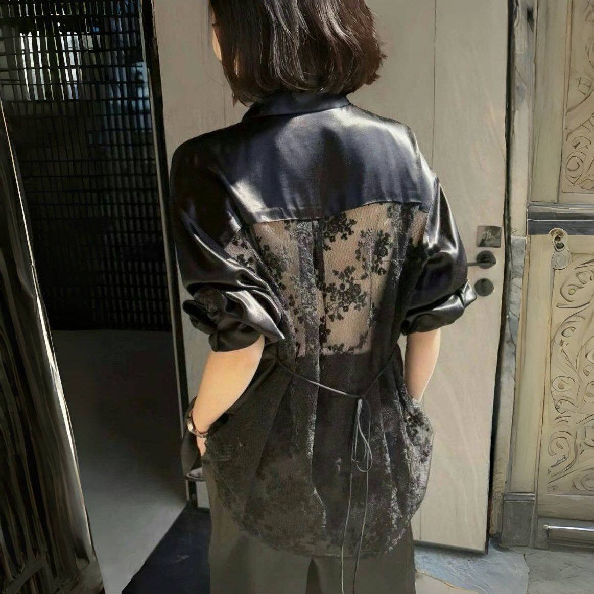 后背镂空缎面蕾丝衬衫女夏季独特漂亮绝美超好看上衣露背防晒衬衣