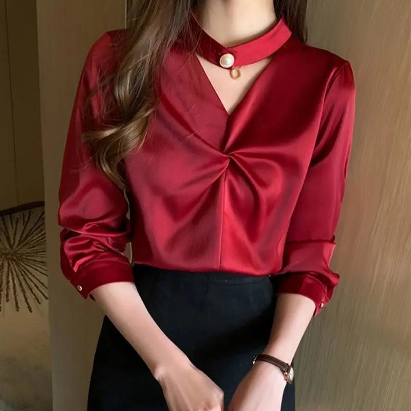 气质缎面长袖衬衫女春秋2025新款韩版百搭设计感挂脖上衣洋气小衫