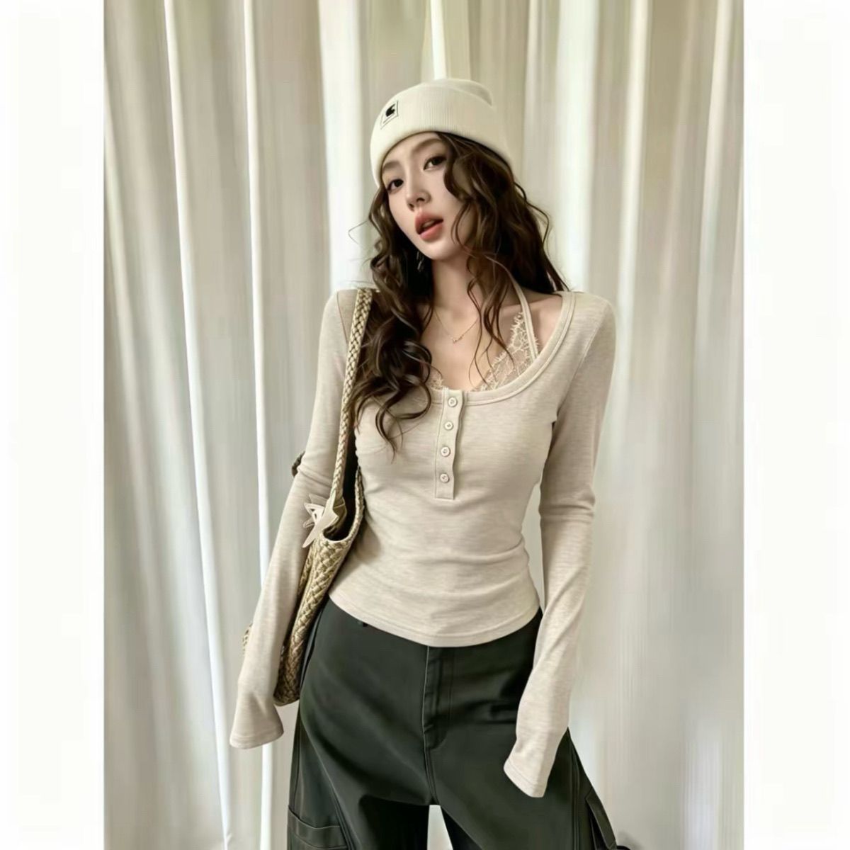 女士女装常规袖韩式蕾丝拼接挂脖长袖T恤女修身假两件百搭上衣