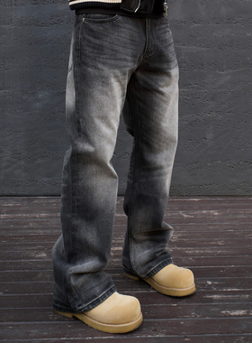 JDKZ美式男生ootd穿搭微喇牛仔裤黑灰色高级感显腿长痞帅直筒裤潮
