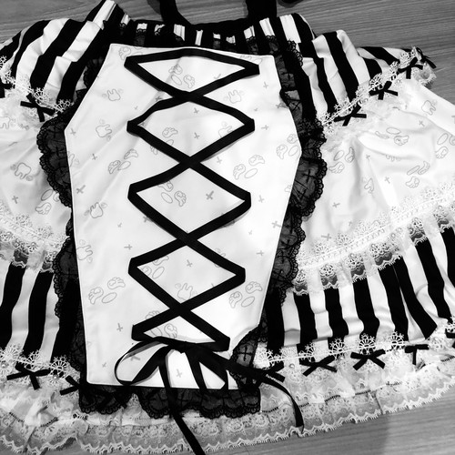 【制服派对】原创绑带十字棺条纹蕾丝半身裙可爱亚文化SK蓬蓬裙