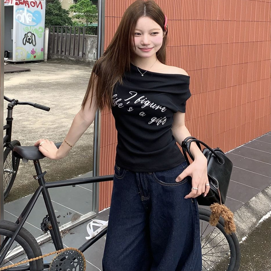 一字领短袖修身T恤女2025夏季字母印花显瘦辣妹百搭短款露肩上衣