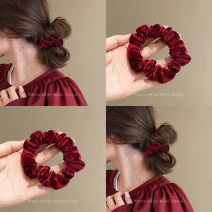 秋冬复古红色丝绒小肠发圈光泽感女款高弹力耐用扎发头绳马尾发饰