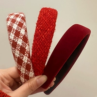 Красный, бордовый, в стиле Шанель