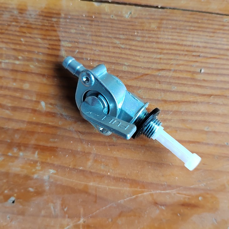 汽油机直通油开关 油箱开关 放油开关 M10x1.5 M10x1.25  M10×1