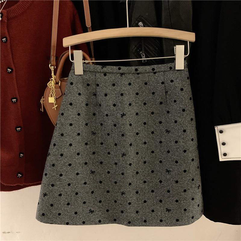 韩国订单减龄波点蝴蝶结印花高腰呢料半身裙女2024冬大码A字短裙