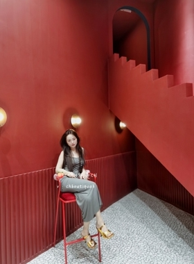 chenyunmu卡戴珊豆绿 交叉露背 软糯懒人连衣裙