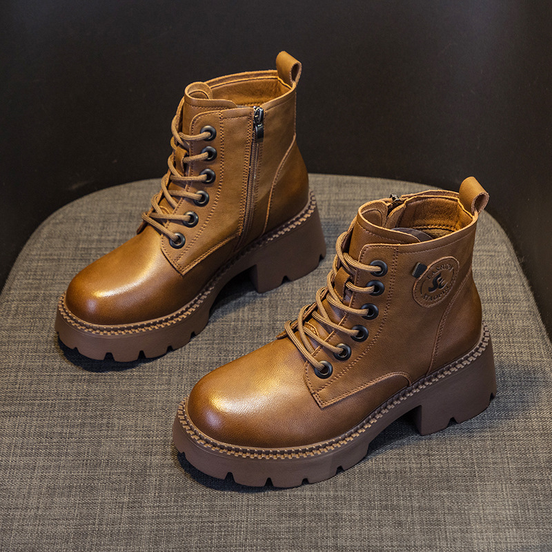 马丁靴女时尚英伦风短靴秋冬新款