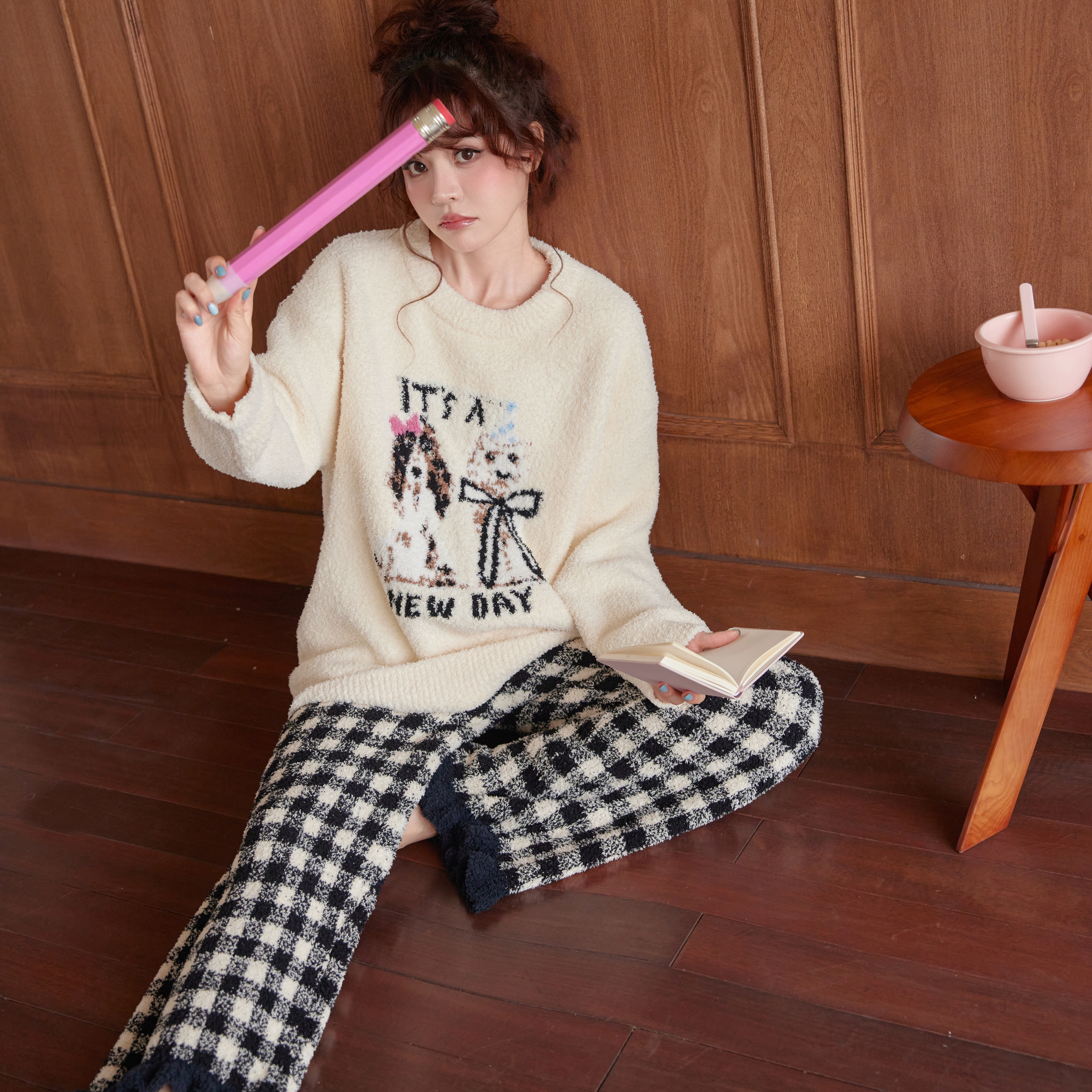 休闲珊瑚绒睡衣女秋冬家居服套装