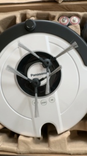 松下扫地机RS855吸尘器WRD55配件 边刷集尘盒充电器 过滤网 抹布